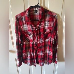 Red black and white flannel emp cyre small flowy flannel
